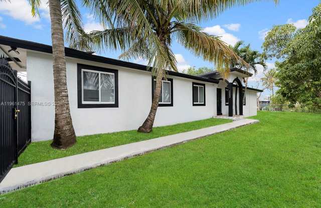 26650 SW 138th Ct photos photos