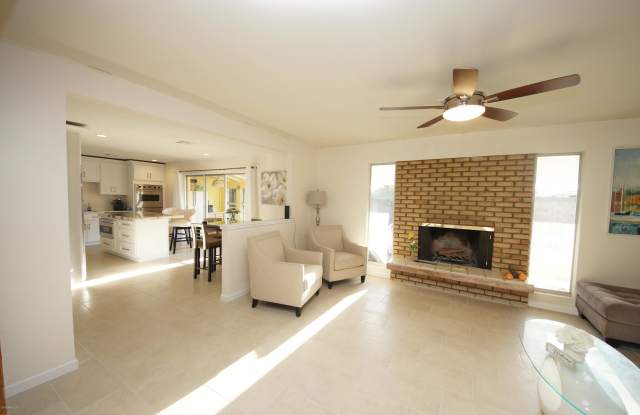2627 N 74TH Place Gallery 4