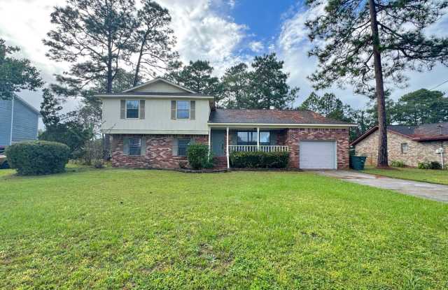 MOVE-IN READY! [PET FRIENDLY] - 1024 Varnedoe Street, Hinesville, GA 31313