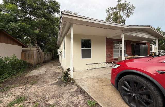 11707 NORTH Drive Gallery 1