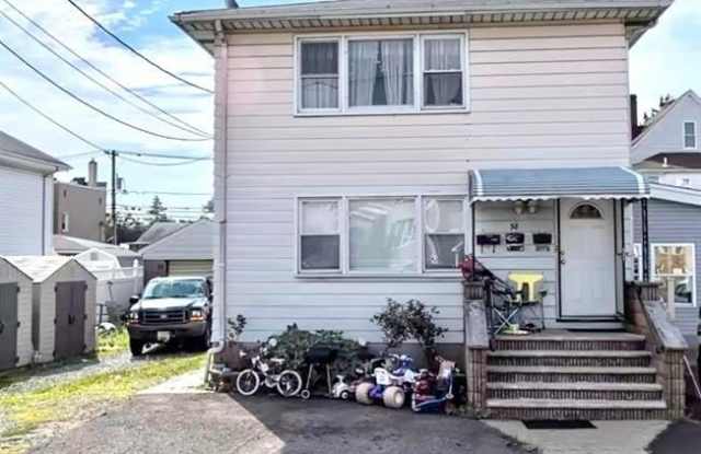 58 Garfield Avenue Gallery 1