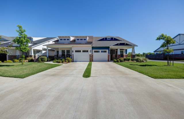 2 Bed 2 Bath Duplex Located in Oklahoma City! Gallery 1