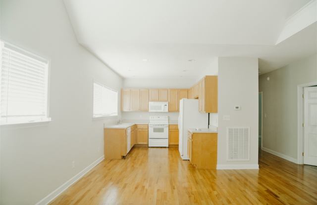 3 Bedroom 2 Bath Home Near St. Elmo photos photos 3 Bedroom 2 Bath Home Near St. Elmo photos photos