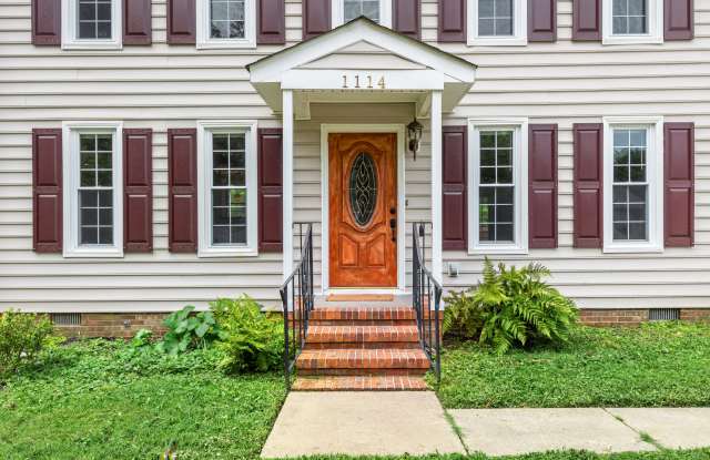 1114 Collingwood Drive Gallery 2