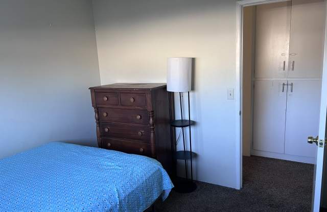 18770 Van Buren Avenue photos photos