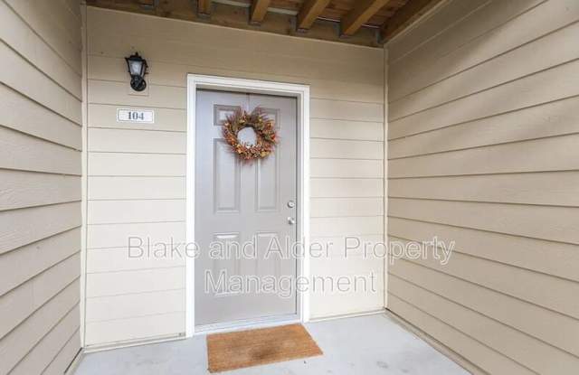 15076 NW Central Dr Gallery 2