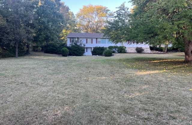 12200 E Lynne St - 12200 East Lynne Street, Wichita, KS 67207