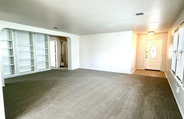 6122 Pelican Coral Gallery 3