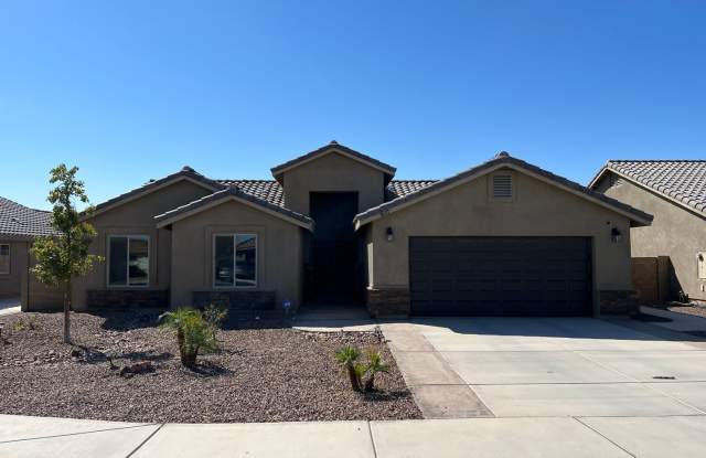 4 BEDROOM POOL  SOLAR HOME photos photos