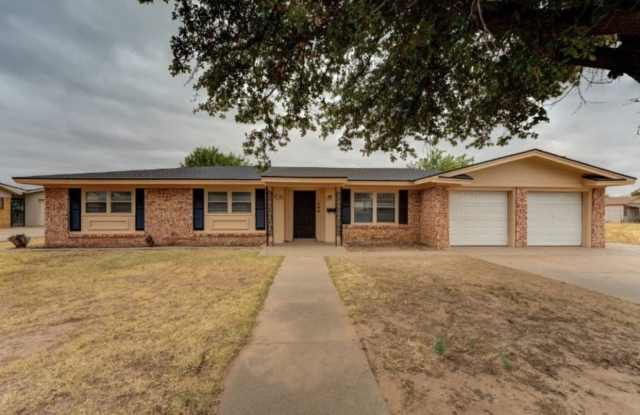 1506 East 2nd Street photos photos