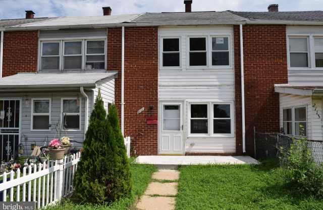 2111 LARKHALL Road photos photos