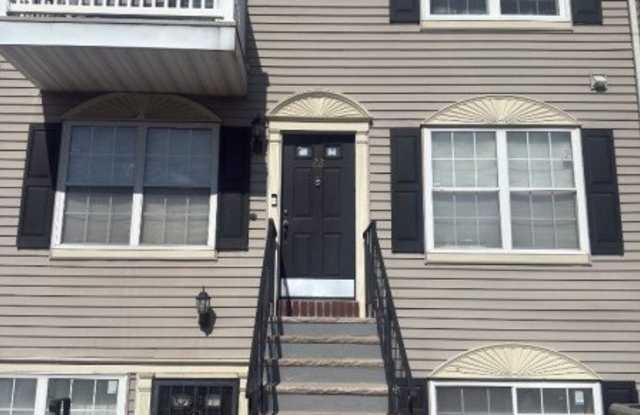 22 Seton Hall Dr Gallery 1