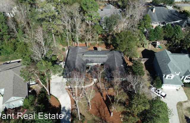 5225 Marina Club Drive Gallery 4