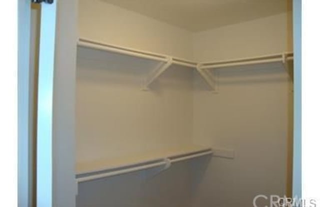25601 iNDIAN HILLS dr Gallery 4