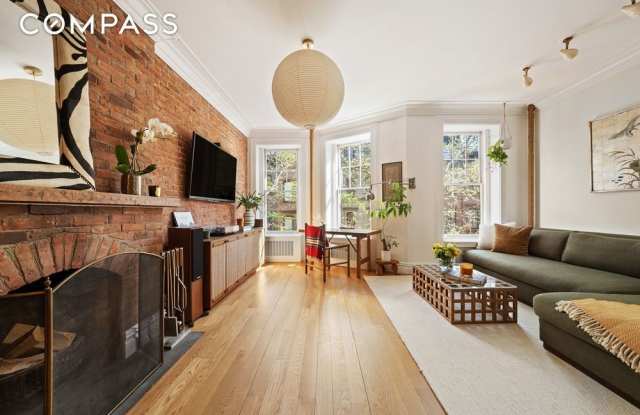 67 Perry Street photos photos