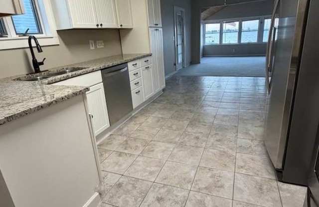 8876 Maple Drive Gallery 4