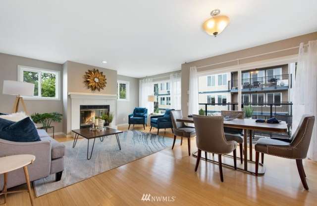 Spacious 2 Bedroom Condo in Queen Anne available NOW for $3650! Gallery 3