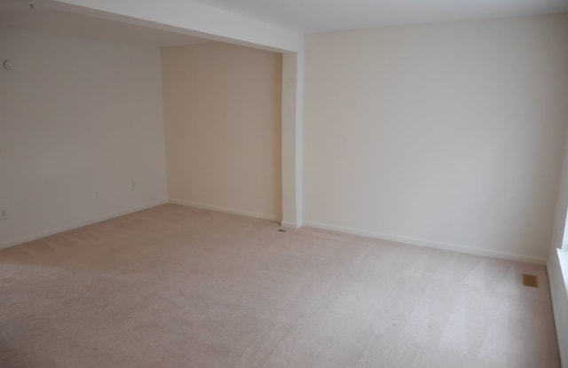 7331 Granite Woods CT Gallery 2