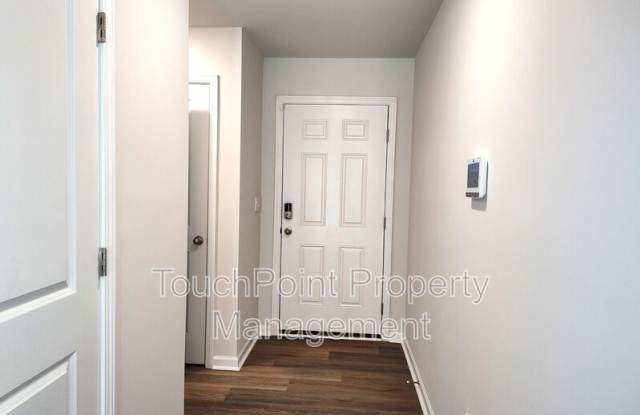 2931 Penninger Circle Gallery 2