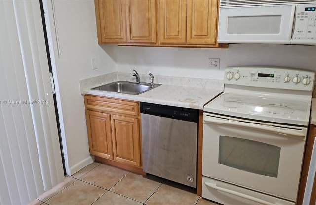 1389 White Pine Dr - 1389 White Pine Drive, Wellington, FL 33414