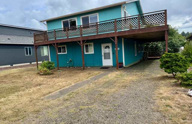 Ocean Park 2-Story Home, Deck with Views, Separate Living Spaces photos photos Ocean Park 2-Story Home, Deck with Views, Separate Living Spaces photos photos