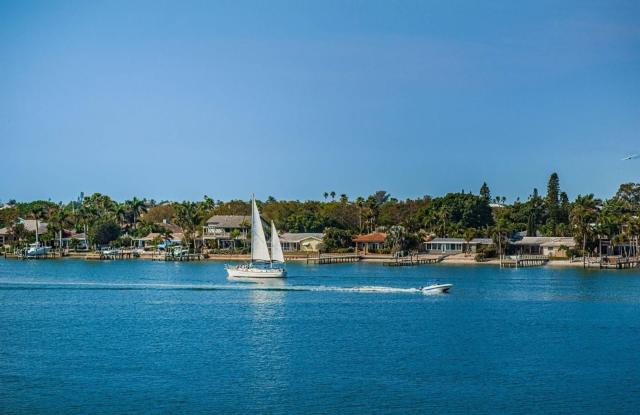 5801 BAHIA DEL MAR CIRCLE photos photos