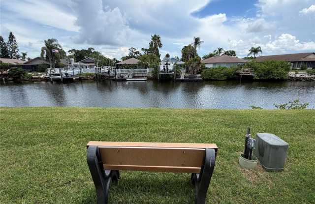 4533 MARINE Parkway Gallery 2