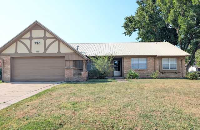 Spacious 3 bedroom home Gallery 1
