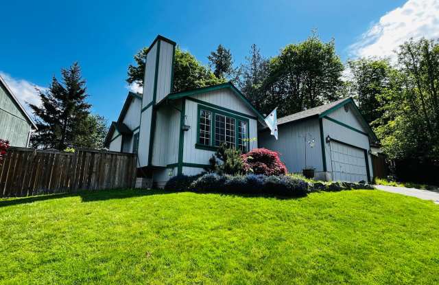 Pet Friendly Home Close to Everything photos photos
