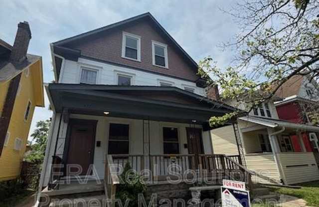 477 Wyandotte Ave. photos photos