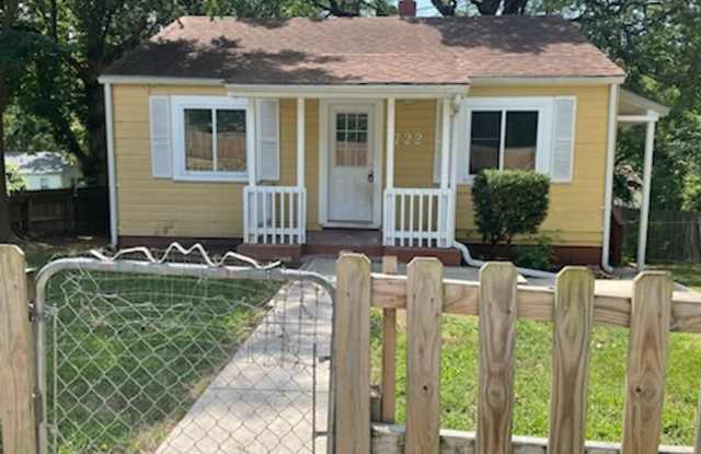 Coming soon!!! 2 Bedroom 1 Bath House with Bonus Room Gallery 1