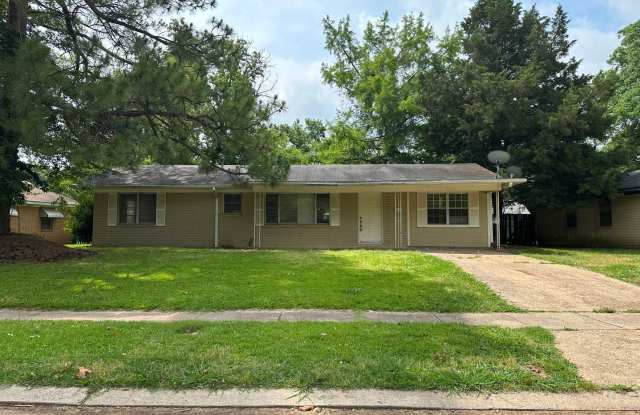 Updated 3 Bedroom home in Central Park photos photos