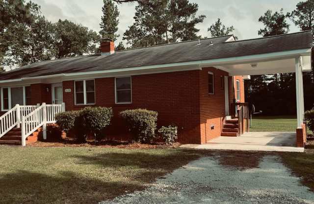 Farmhouse Charm! photos photos