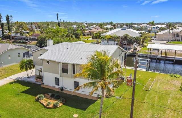 24313 Pirate Harbor Boulevard Gallery 3