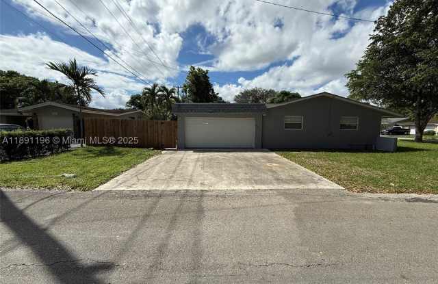 4300 NW 3rd Ct Gallery 2