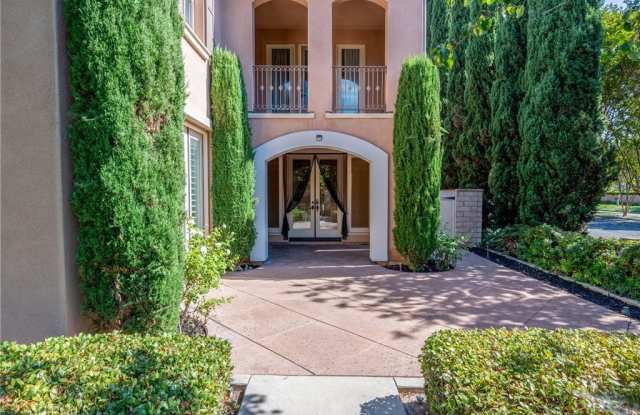 38 Twin Gables Gallery 2