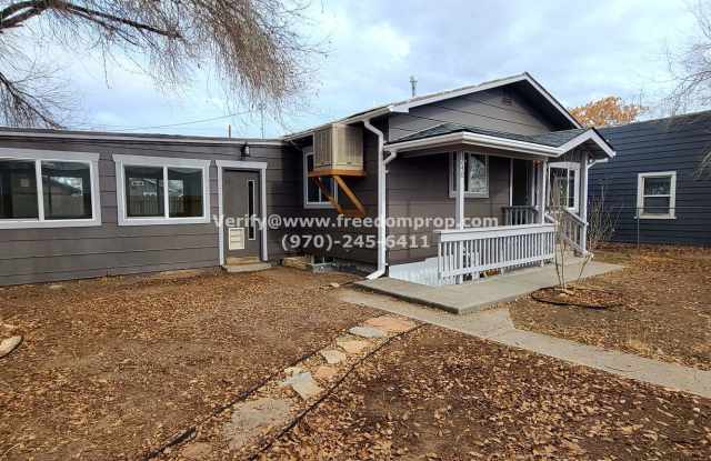 Updated through out! Great 2 bedroom 1.5 baths photos photos