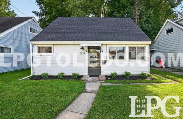 5129 Wissman Rd. Gallery 1