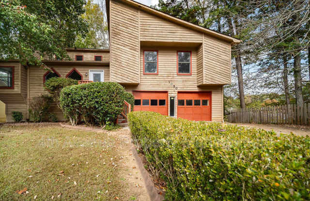 1050 Hunters Oak Trail - 1050 Hunters Oak Trail, Sugar Hill, GA 30518