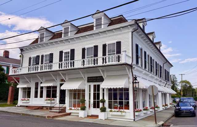 249 Main Street photos photos