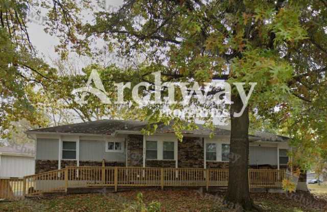 319 S 73rd Dr photos photos