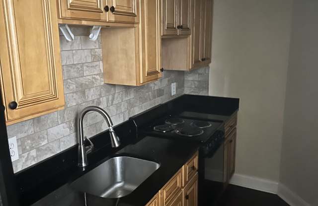 909 Clinton Street - 909 Clinton Street, Philadelphia, PA 19107