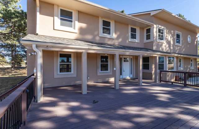 Spacious Country Retreat on 5.5 Acres | Barn, Deck  Pikes Peak View!! photos photos