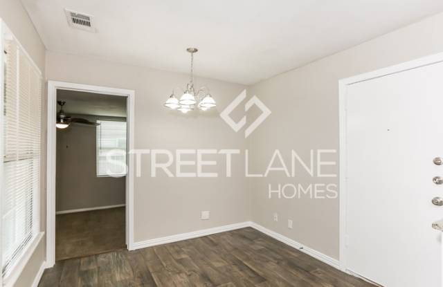 8015 North Reno Court Gallery 4