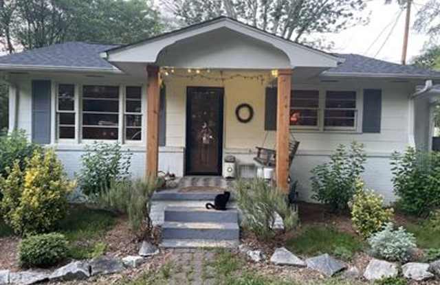 2/1 Available Now - 36 Tubbs Mountain Road, Travelers Rest, SC 29690