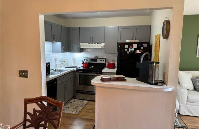 33 Vista Gardens Trail Gallery 4