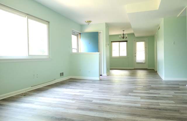 9207 Watson Road photos photos