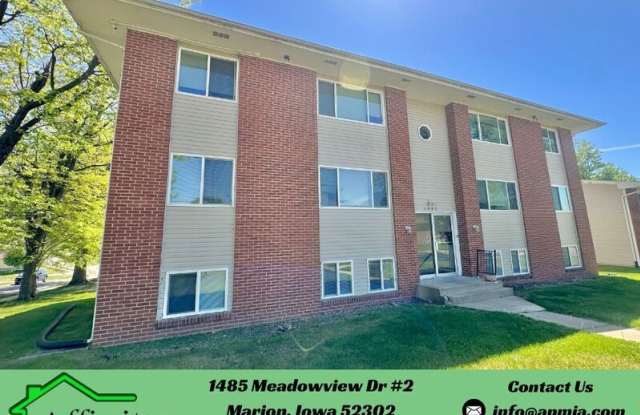 1485 Meadowview Dr - 1485 Meadowview Drive, Marion, IA 52302
