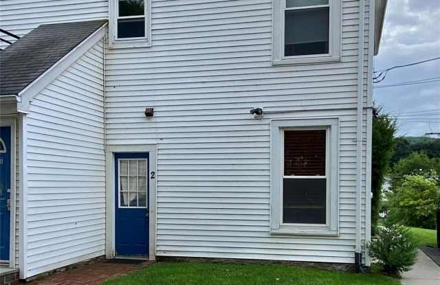 19 Memorial Avenue Gallery 2