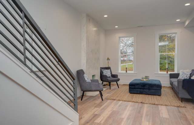 245 Miami Avenue Gallery 4